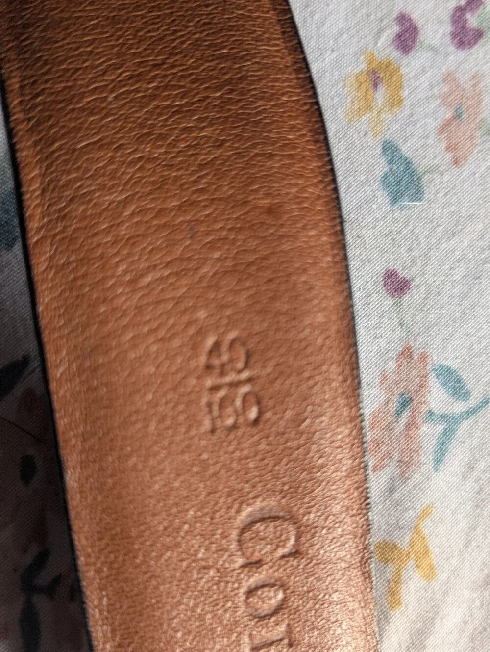 Mens Colehaan Burgundy Leather Belt with Brass Buckle